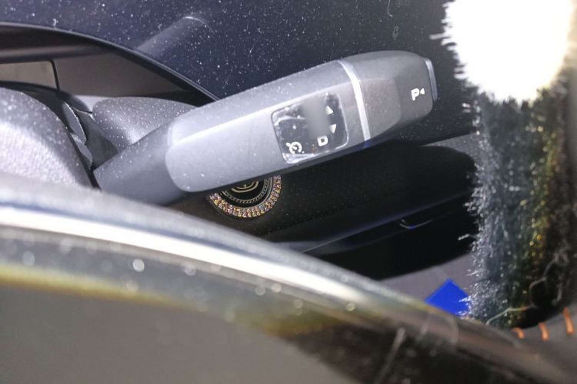 Used CHANGAN CS75 PLUS 2025 4th Generation UItra 2.0T New Blue Whale Engine – Wind Style Gear Lever