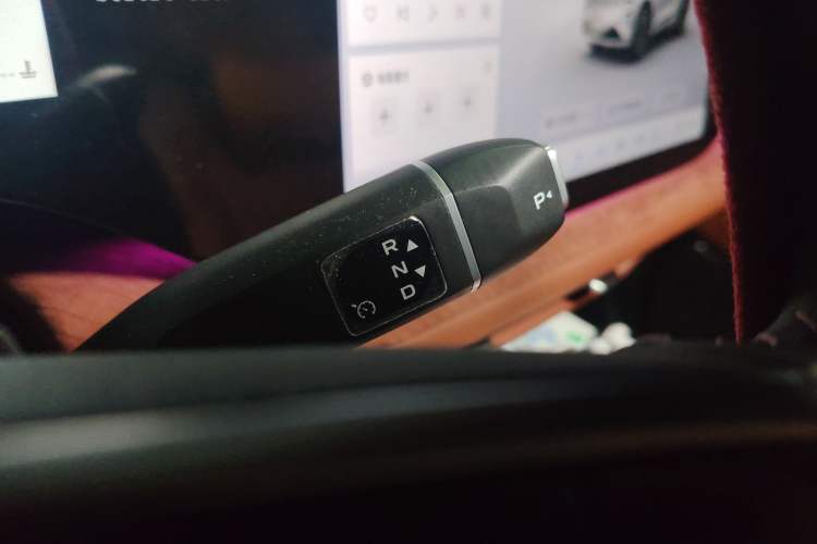 Used CHANGAN CS75 PLUS 2025 4th Generation 1.5T New Blue Whale Smart Flagship Version Gear Lever