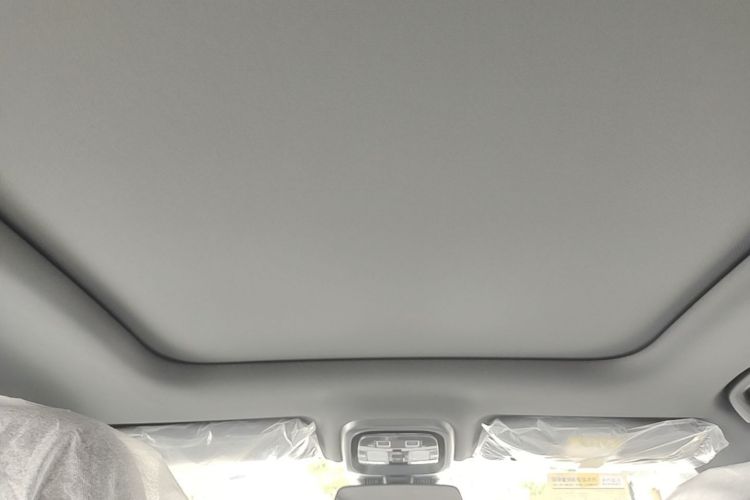 Used CHANGAN CS75 PLUS 2025 4th Generation 1.5T New Blue Whale Smart Luxury Edition Headliner