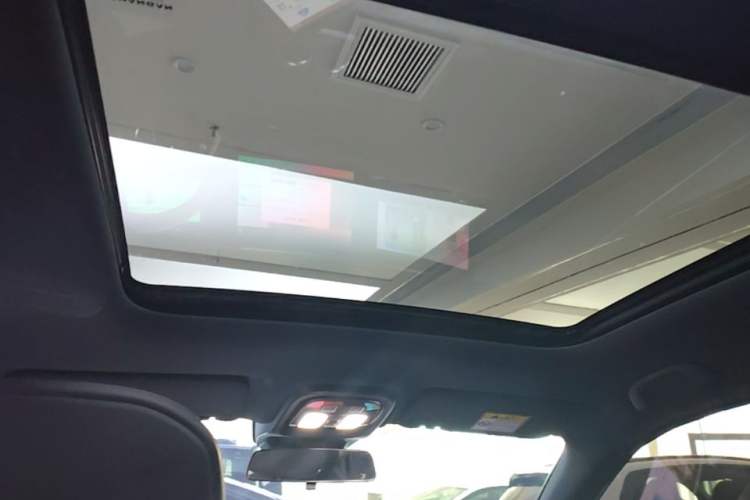 Used CHANGAN CS75 PLUS 2025 4th Generation 1.5T New Blue Whale Smart Flagship Version Headliner