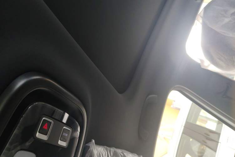 Used CHANGAN CS75 PLUS 2025 Model, 4th Generation 1.5T New Blue Whale Smart Excellence Version Headliner