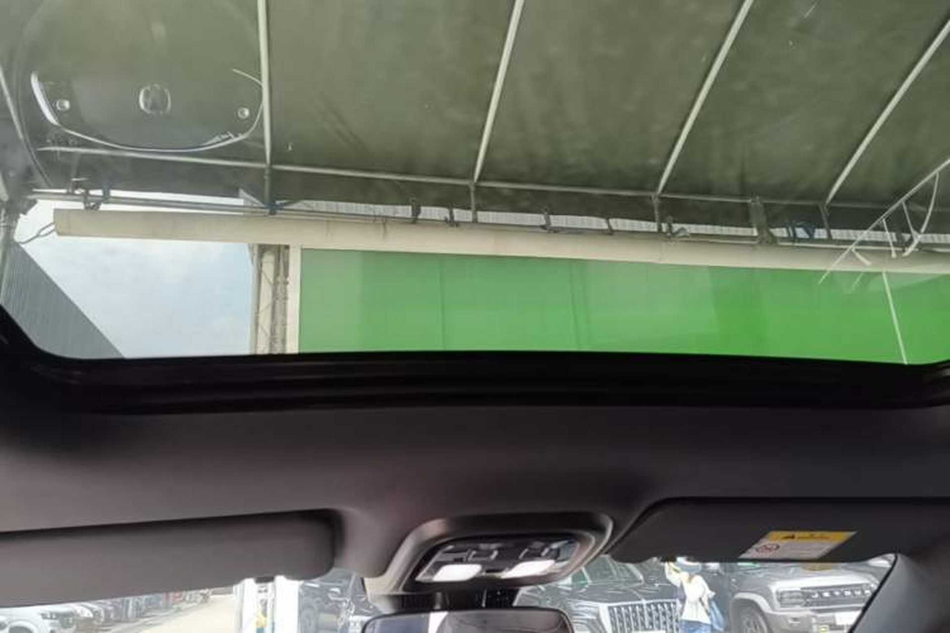 Used CHANGAN CS75 PLUS 2025 4th Generation UItra 2.0T New Blue Whale Smart Intelligent Powertrain Version Headliner