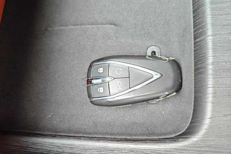 Used CHANGAN CS75 PLUS 2025 4th Generation 1.5T New Blue Whale Smart Luxury Edition Interior 1