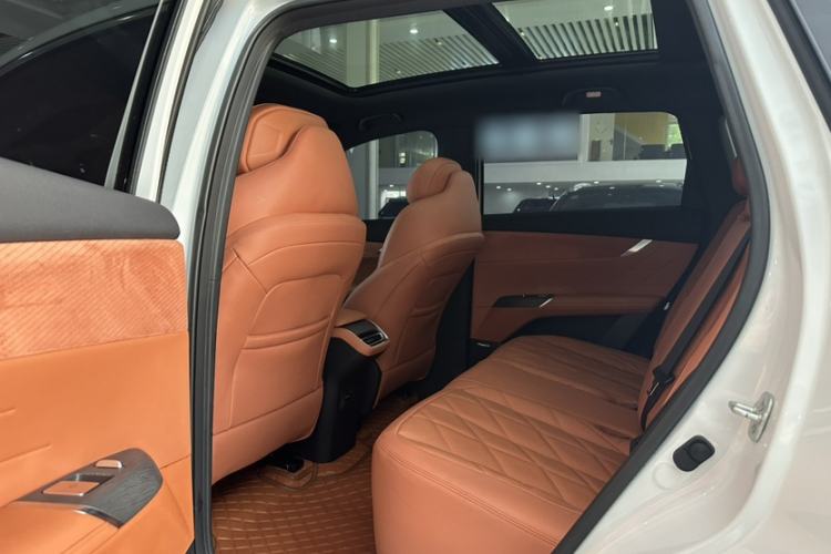 Used CHANGAN CS75 PLUS 2025 4th Generation 1.5T New Blue Whale Smart Flagship Version Interior 3