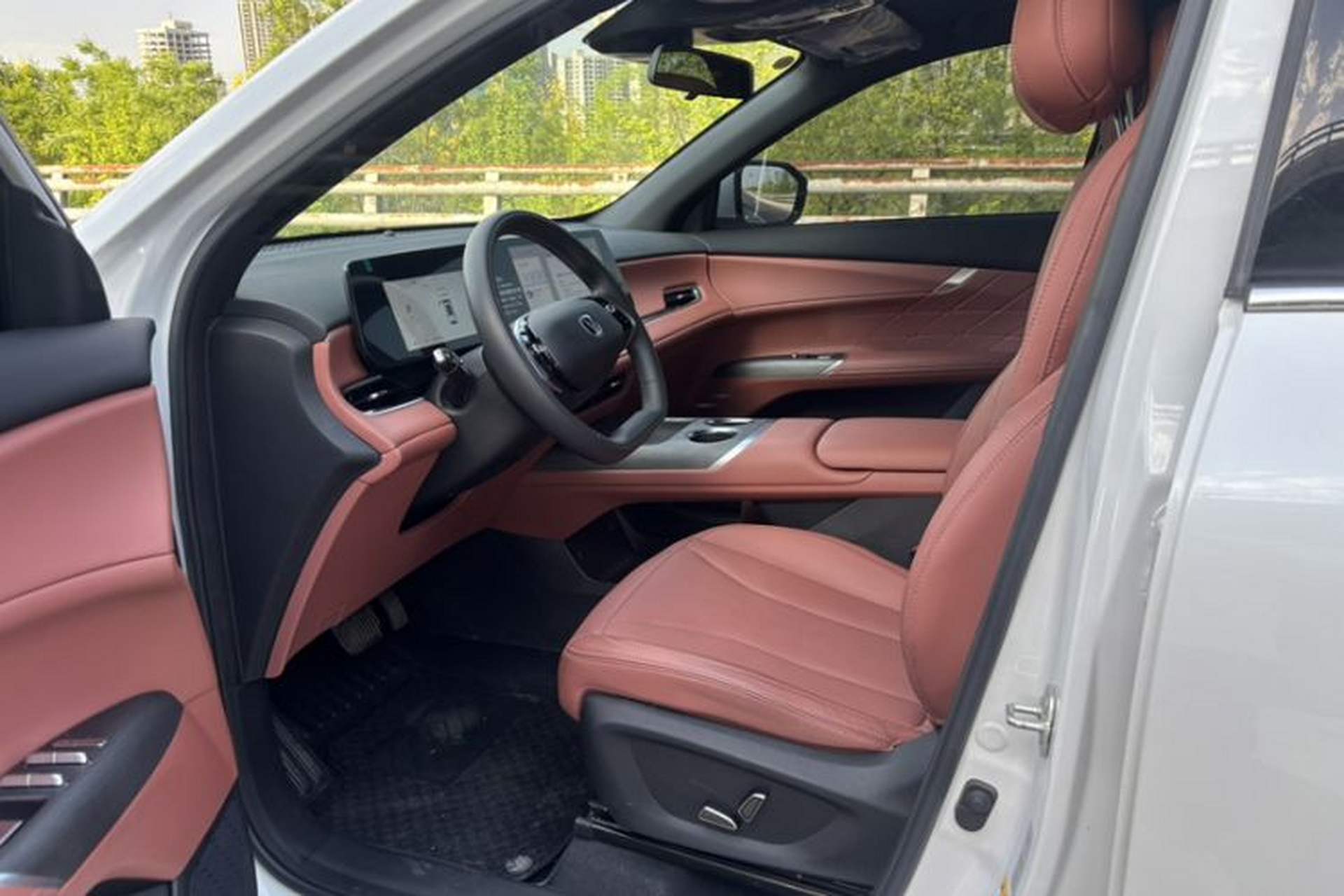 Used CHANGAN CS75 PLUS 2025 4th Generation 1.5T New Blue Whale Smart Whale Enjoyment Edition Interior 4