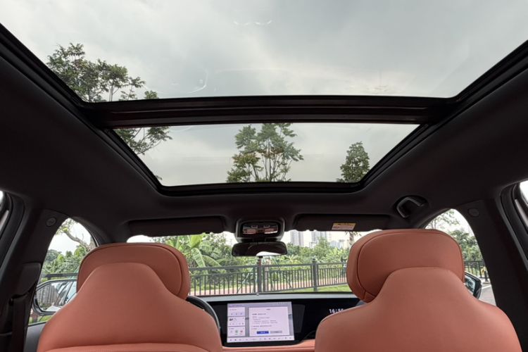 Used CHANGAN CS75 PLUS 2025 4th Generation 1.5T New Blue Whale Smart Luxury Edition Interior 7