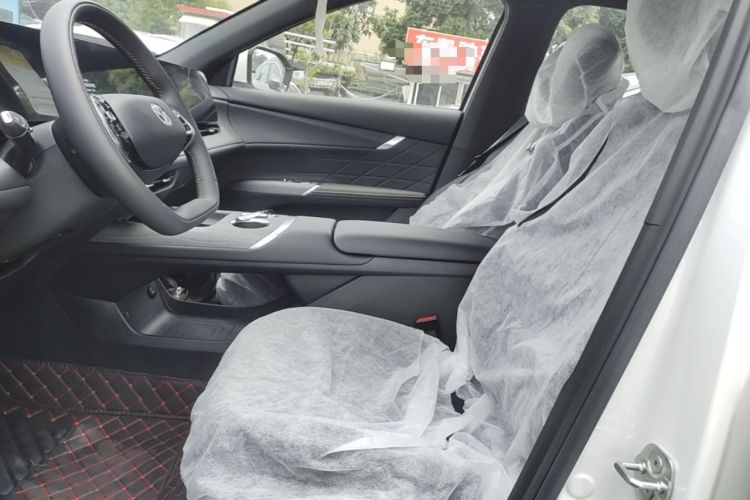 Used CHANGAN CS75 PLUS 2025 4th Generation 1.5T New Blue Whale Smart Luxury Edition Left Front Seat