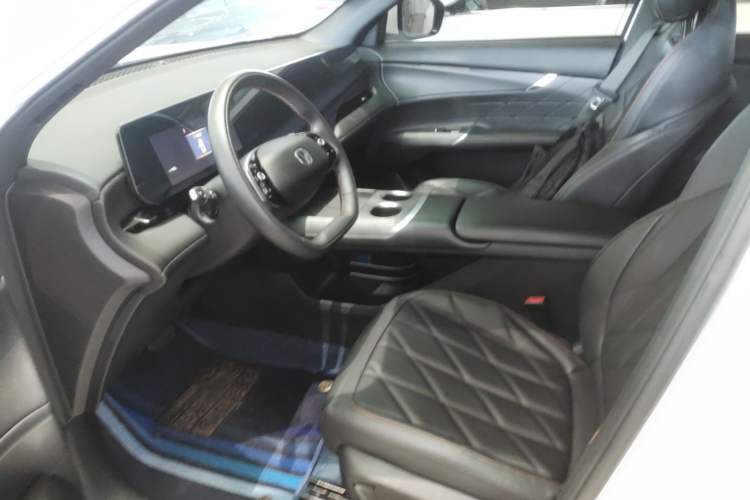 Used CHANGAN CS75 PLUS 2025 4th Generation 1.5T New Blue Whale Smart Luxury Edition Left Front Seat
