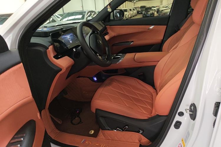 Used CHANGAN CS75 PLUS 2025 4th Generation UItra 2.0T New Blue Whale Engine – Cloud Edition Left Front Seat