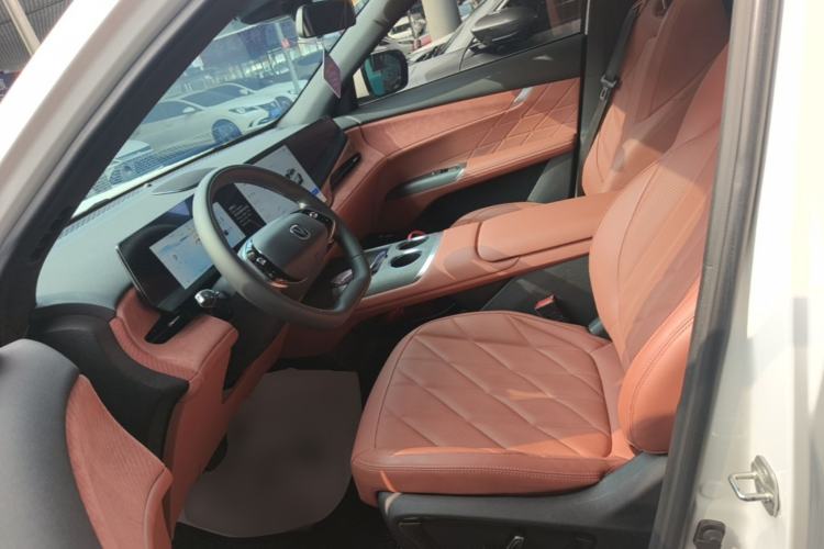 Used CHANGAN CS75 PLUS 2025 4th Generation 1.5T New Blue Whale Smart Flagship Version Left Front Seat