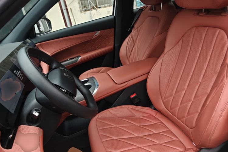 Used CHANGAN CS75 PLUS 2025 4th Generation UItra 2.0T New Blue Whale Smart Intelligent Powertrain Version Left Front Seat