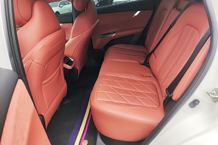 Used CHANGAN CS75 PLUS 2025 4th Generation UItra 2.0T New Blue Whale Engine – Wind Style Left Rear Seat