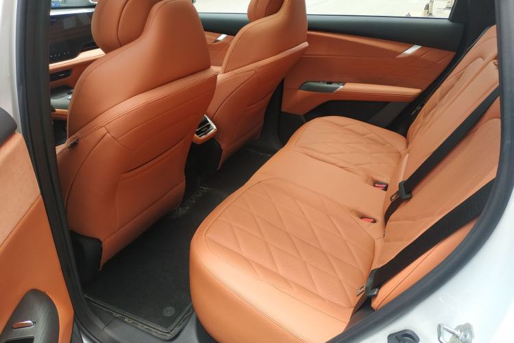Used CHANGAN CS75 PLUS 2025 4th Generation 1.5T New Blue Whale Smart Luxury Edition Left Rear Seat