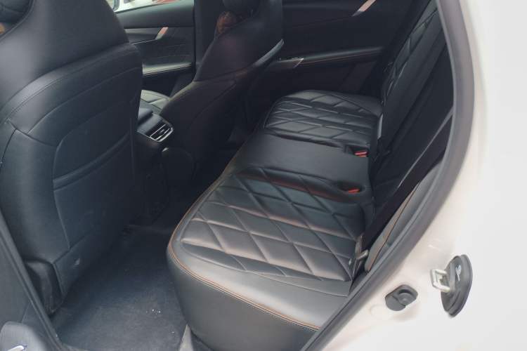 Used CHANGAN CS75 PLUS 2025 4th Generation 1.5T New Blue Whale Smart Luxury Edition Left Rear Seat