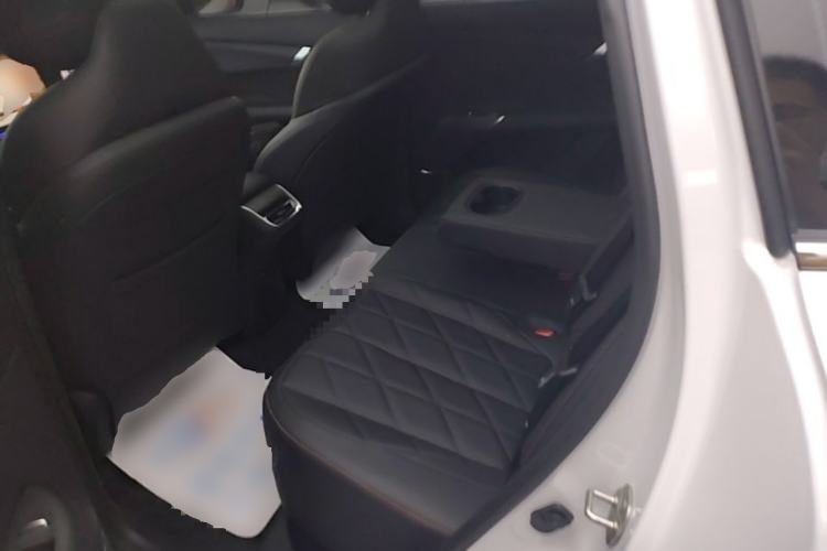 Used CHANGAN CS75 PLUS 2025 4th Generation 1.5T New Blue Whale Smart Flagship Version Left Rear Seat
