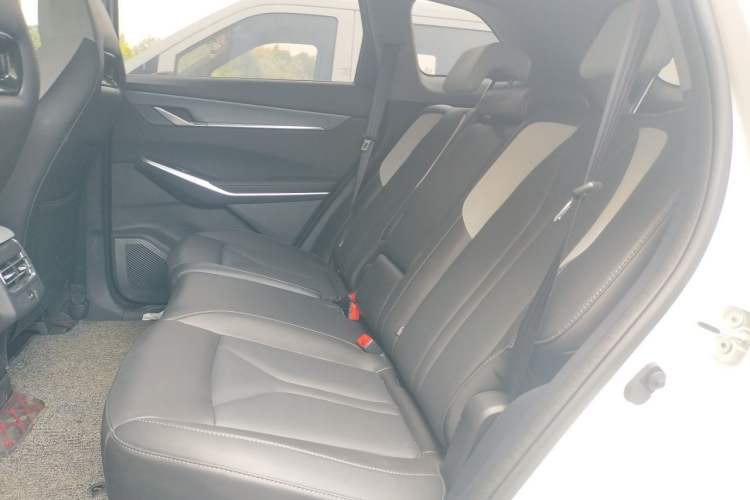 Used CHANGAN CS75 PLUS 2025 Model, 3rd Generation Champion Edition 1.5T Jinghang Version Left Rear Seat
