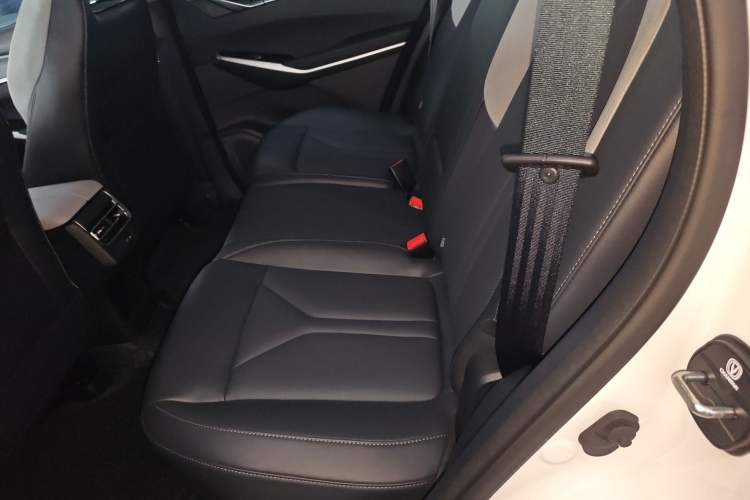 Used CHANGAN CS75 PLUS 2025 Model, 3rd Generation Champion Edition 1.5T Jinghang Version Left Rear Seat