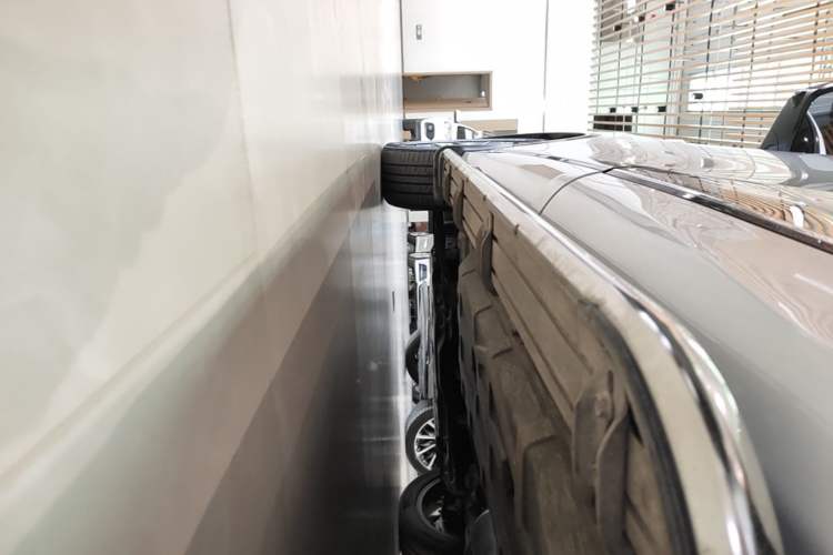 Used CHANGAN CS75 PLUS 2025 4th Generation 1.5T New Blue Whale Smart Luxury Edition Left Side Sill