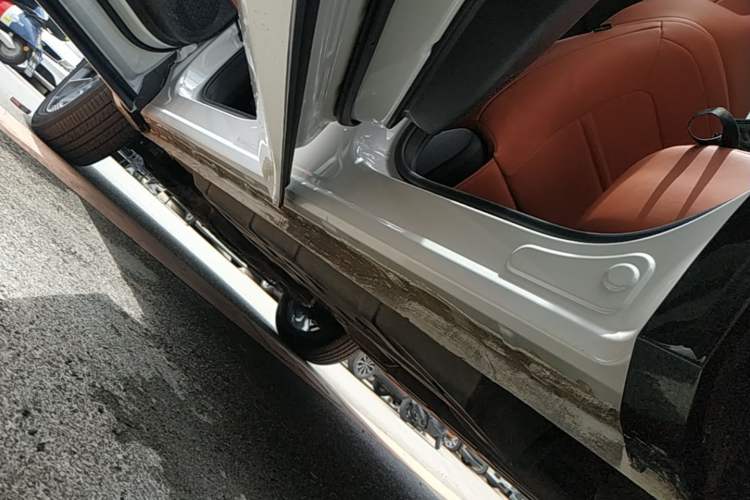 Used CHANGAN CS75 PLUS 2025 4th Generation 1.5T New Blue Whale Smart Luxury Edition Left Side Sill
