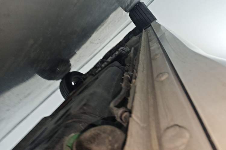 Used CHANGAN CS75 PLUS 2025 Model, 3rd Generation Champion Edition 1.5T Jingling Version Left Side Sill