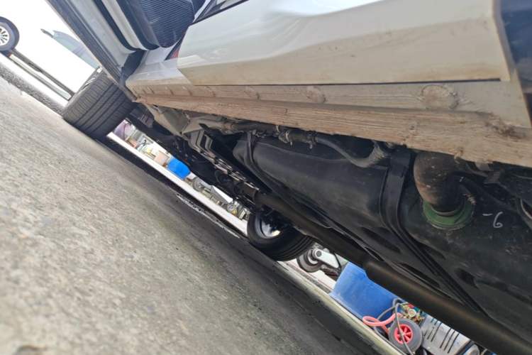 Used CHANGAN CS75 PLUS 2025 Model, 3rd Generation Champion Edition 1.5T Jinghang Version Left Side Sill