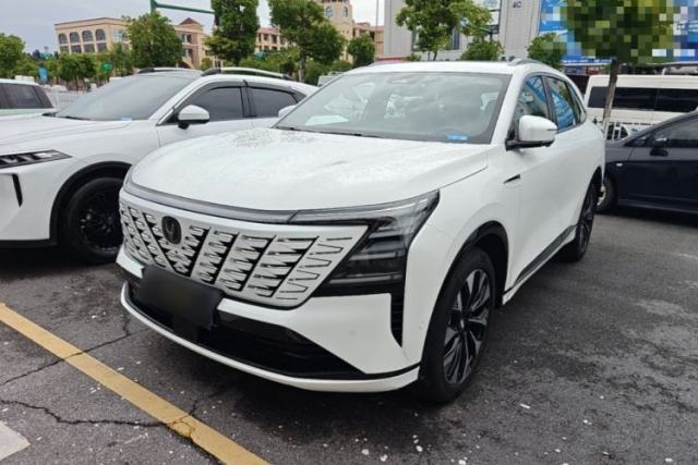 Used CHANGAN CS75 PLUS 2025 4th Generation UItra 2.0T New Blue Whale Smart Intelligent Powertrain Version