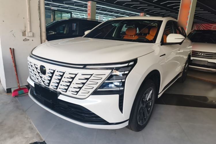 CHANGAN CS75 PLUS 2025 4th Generation 1.5T New Blue Whale Smart Luxury Edition