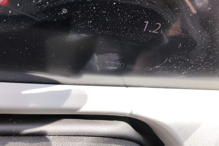 Used CHANGAN CS75 PLUS 2025 Model, 3rd Generation Champion Edition 1.5T Jinghang Version Odometer Close Up