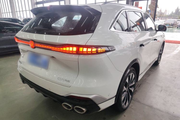 Used CHANGAN CS75 PLUS 2025 4th Generation UItra 2.0T New Blue Whale Smart Intelligent Powertrain Version Rear Right 45 Deg