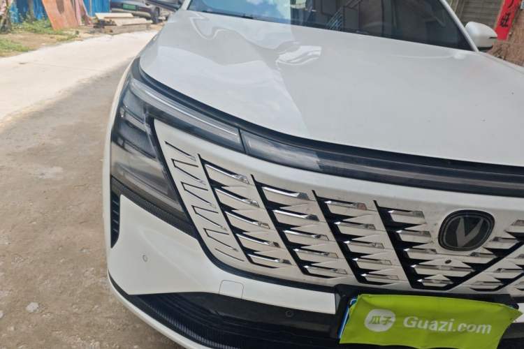 Used CHANGAN CS75 PLUS 2025 4th Generation UItra 2.0T New Blue Whale Smart Intelligent Powertrain Version Right Front Headlight