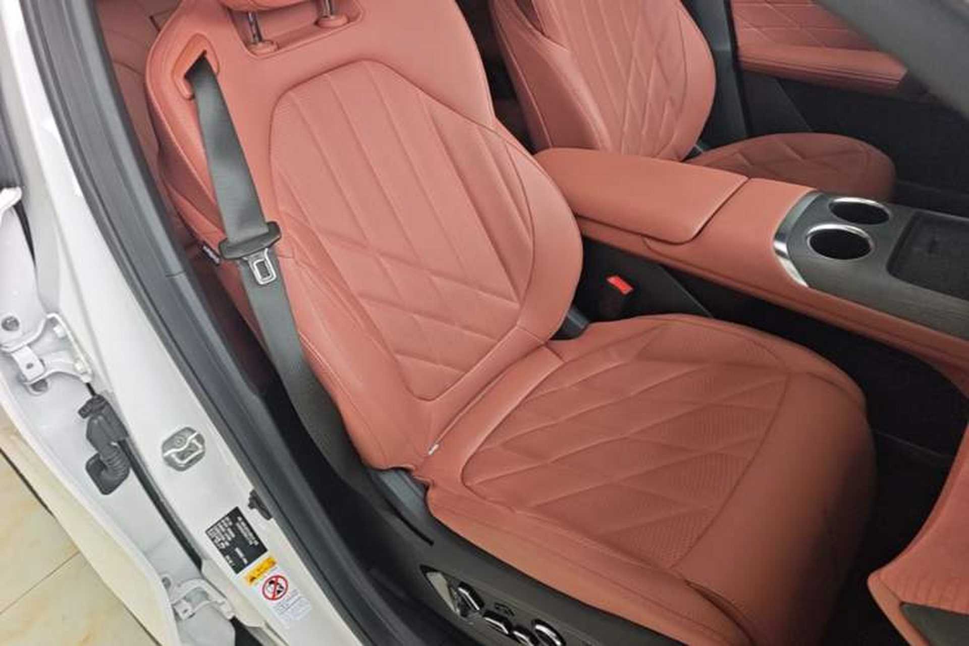 Used CHANGAN CS75 PLUS 2025 4th Generation 1.5T New Blue Whale Smart Luxury Edition Right Front Seat