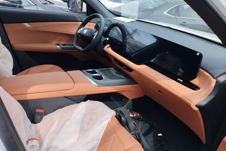 Used CHANGAN CS75 PLUS 2025 4th Generation 1.5T New Blue Whale Smart Luxury Edition Right Front Seat