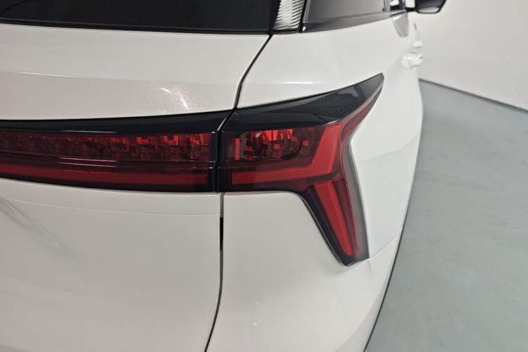 Used CHANGAN CS75 PLUS 2025 Model, 3rd Generation Champion Edition 1.5T Jingling Version Right Rear Taillight