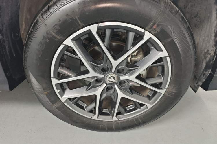 Used CHANGAN CS75 PLUS 2025 Model, 3rd Generation Champion Edition 1.5T Jingling Version Right Rear Wheel Hub