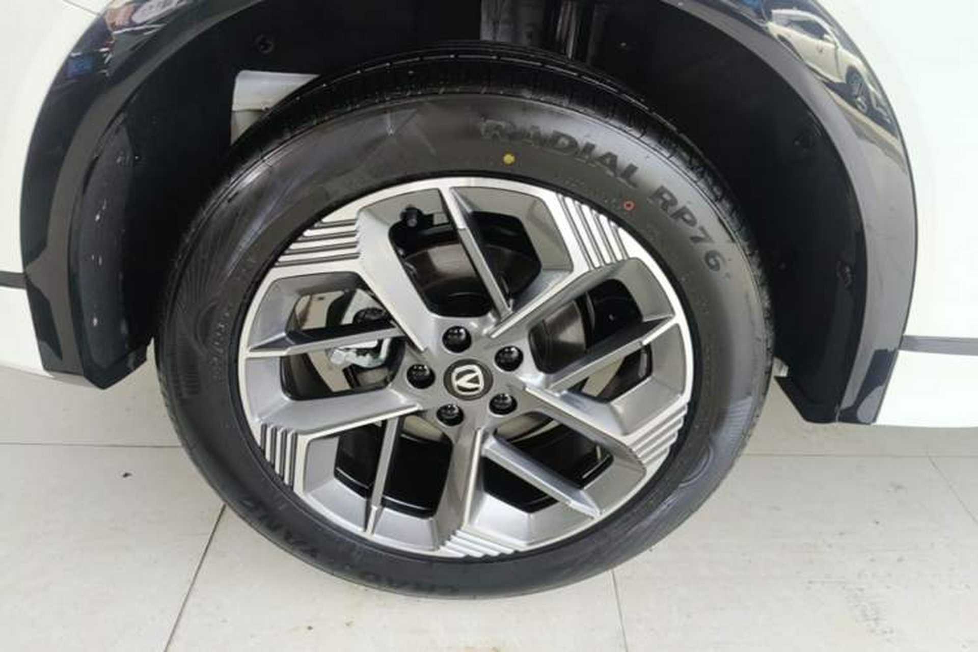 Used CHANGAN CS75 PLUS 2025 4th Generation 1.5T New Blue Whale Smart Luxury Edition Right Rear Wheel Hub