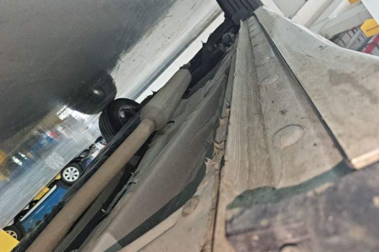 Used CHANGAN CS75 PLUS 2025 Model, 3rd Generation Champion Edition 1.5T Jingling Version Right Side Sill