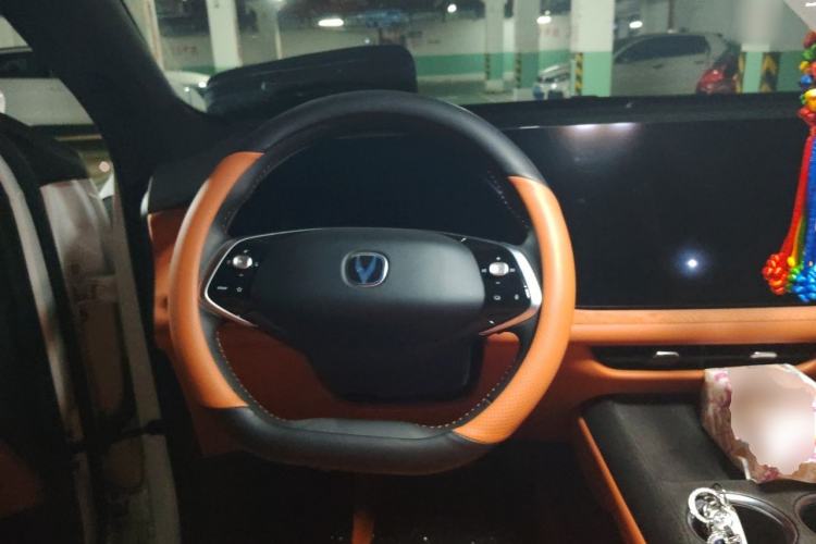 Used CHANGAN CS75 PLUS 2025 4th Generation 1.5T New Blue Whale Smart Luxury Edition Steering Wheel