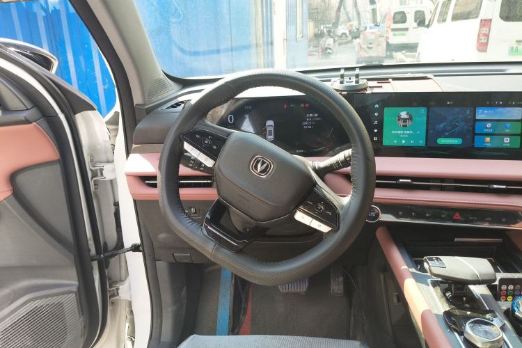 Used CHANGAN CS75 PLUS 2025 Model, 3rd Generation Champion Edition 1.5T Jinghang Version Steering Wheel