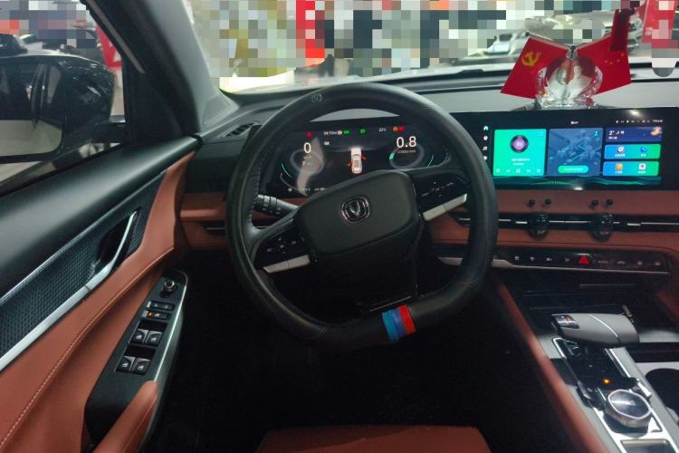 Used CHANGAN CS75 PLUS 2025 Model, 3rd Generation Champion Edition 1.5T Jinghang Version Steering Wheel