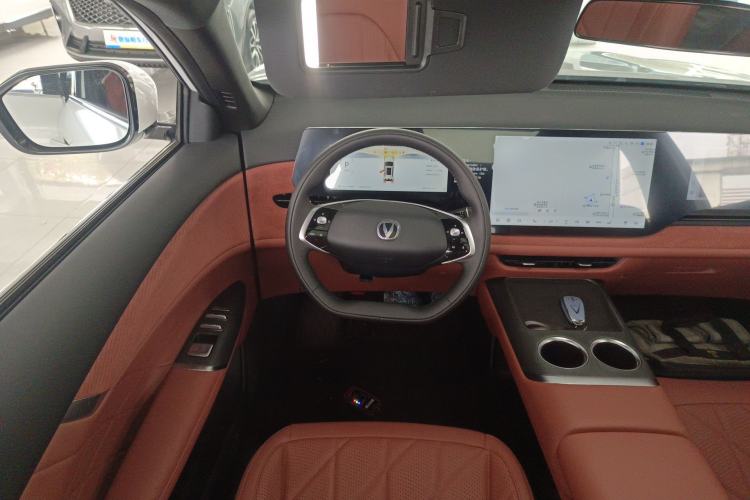 Used CHANGAN CS75 PLUS 2025 4th Generation 1.5T New Blue Whale Smart Luxury Edition Steering Wheel