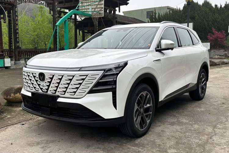 Used CHANGAN CS75 PLUS 2025 Model, 4th Generation 1.5T New Blue Whale Smart Excellence Version Guazi used car, China used car export, Used car for sale, Used  cars, Cheapest cars for sale