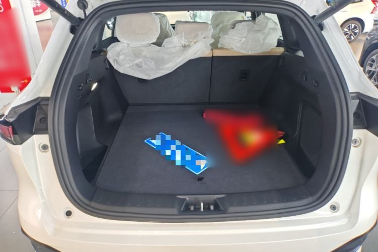 Used CHANGAN CS75 PLUS 2025 4th Generation 1.5T New Blue Whale Smart Flagship Version Trunk