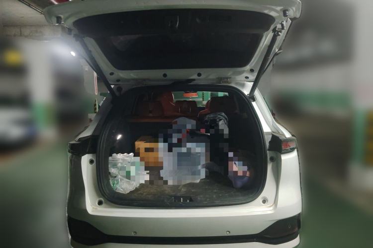 Used CHANGAN CS75 PLUS 2025 4th Generation 1.5T New Blue Whale Smart Luxury Edition Trunk