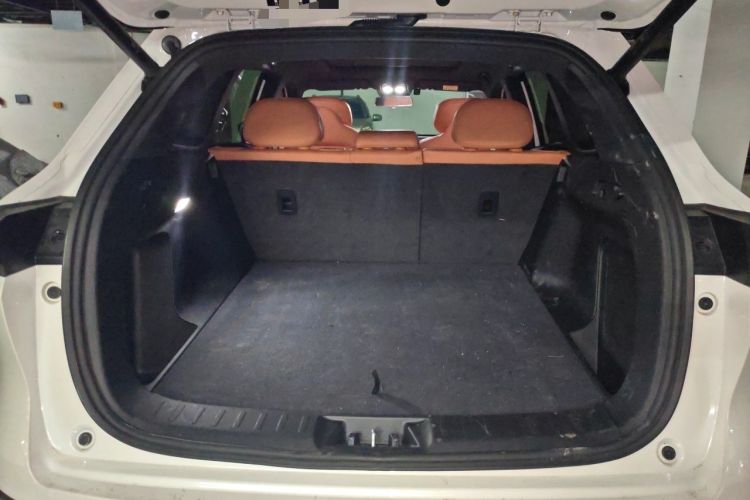 Used CHANGAN CS75 PLUS 2025 4th Generation 1.5T New Blue Whale Smart Flagship Version Trunk