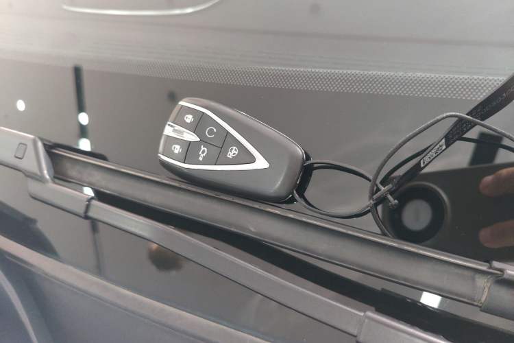 Used CHANGAN CS75 PLUS 2025 4th Generation UItra 2.0T New Blue Whale Smart Intelligent Powertrain Version Vehicle Key