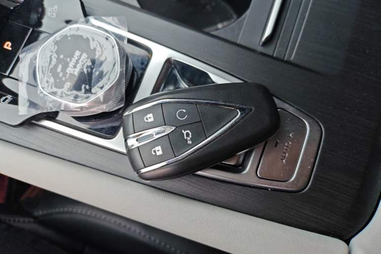 Used CHANGAN CS75 PLUS 2025 Model, 3rd Generation Champion Edition 1.5T Jinghang Version Vehicle Key