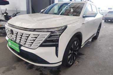 Used CHANGAN CS75 PLUS 2025 4th Generation UItra 2.0T New Blue Whale – Smart & Powerful Version