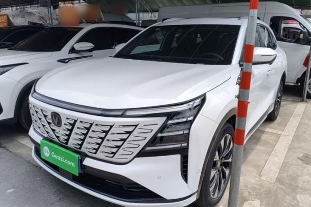 Used CHANGAN CS75 PLUS 2025 4th Generation UItra 2.0T New Blue Whale Smart Intelligent Powertrain Version
