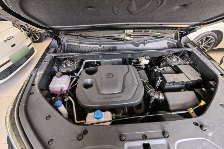 Used CHANGAN CS75 PLUS 2026 Model, Smart Champion Edition 1.5T New Blue Whale Smart Navigation Version Interior 6