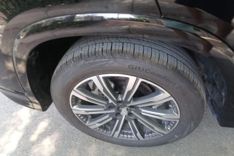 Used CHANGAN CS75 PLUS 2026 Model, Smart Champion Edition 1.5T New Blue Whale Smart Navigation Version Right Rear Wheel Hub